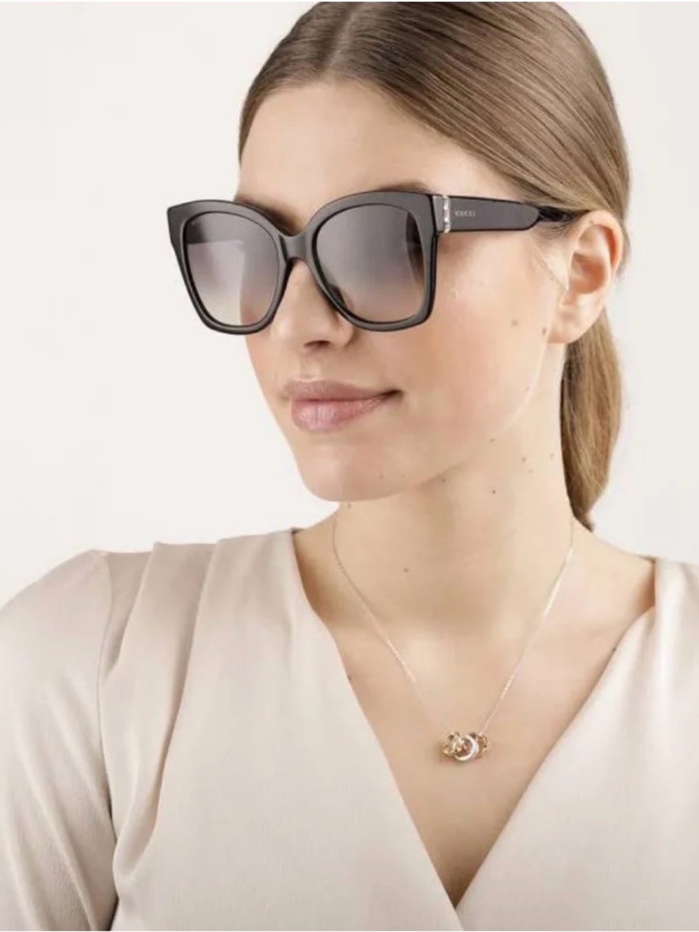 Gucci Black Frame Sunglasses (Gucci GG0459S 001)